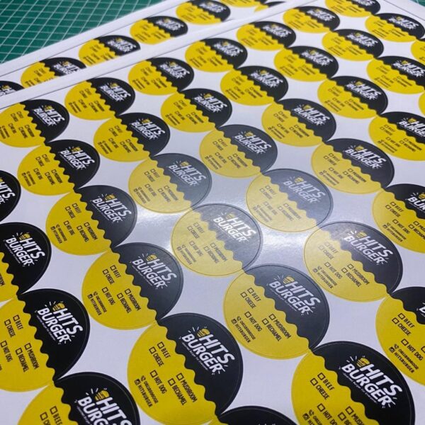Stiker Vinyl Glossy Ukuran A3+